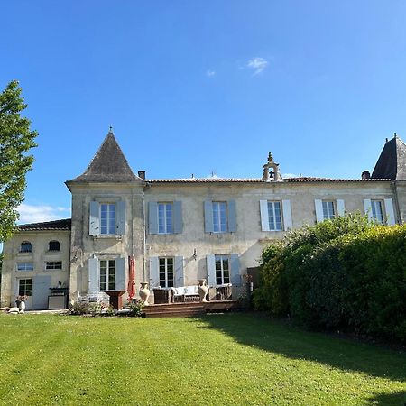 Domaine De La Gemoliere Bed & Breakfast Gémozac Dış mekan fotoğraf