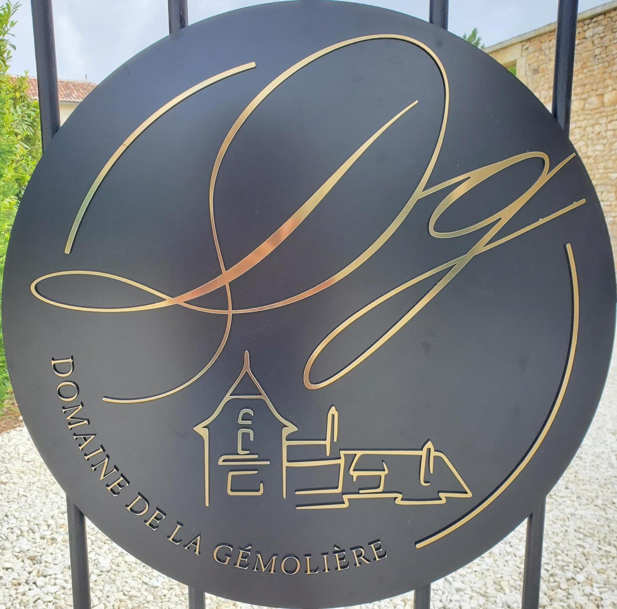 Domaine De La Gemoliere Bed & Breakfast Gémozac Dış mekan fotoğraf