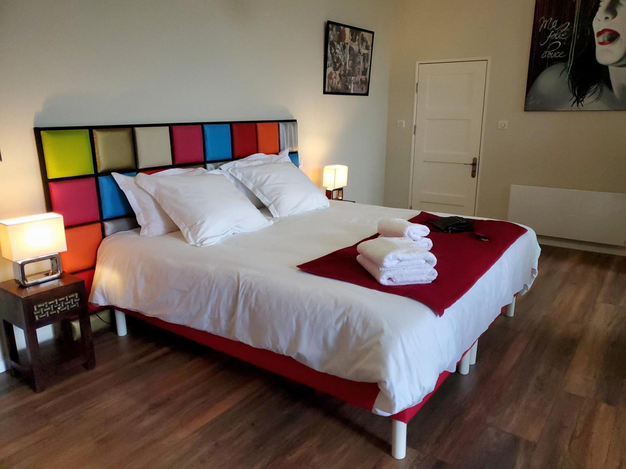 Domaine De La Gemoliere Bed & Breakfast Gémozac Dış mekan fotoğraf